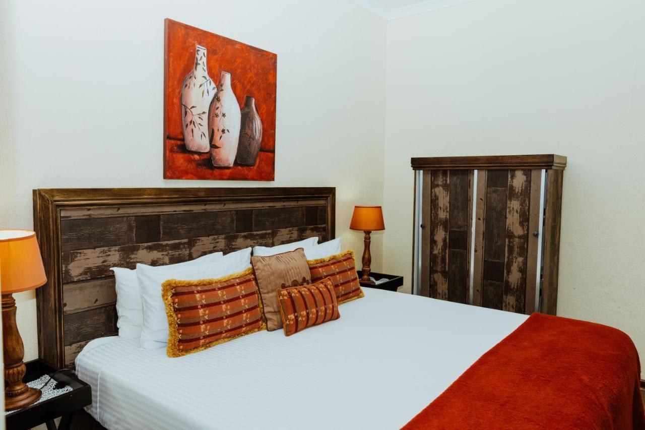 Boubou Bed And Breakfast Rustenburg Ngoại thất bức ảnh